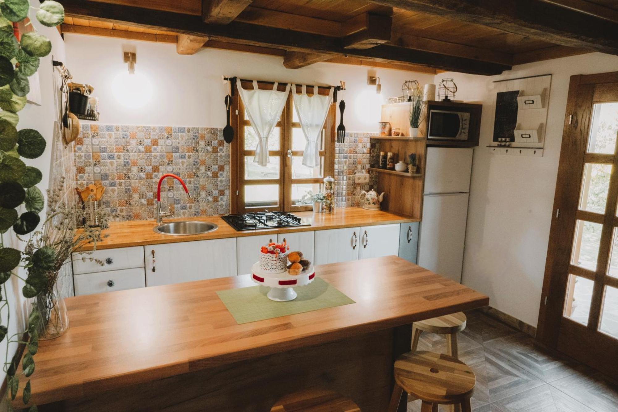 Holiday home Rural House Tinna